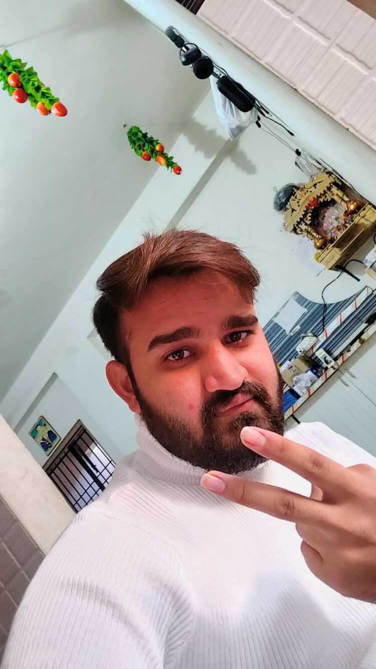  52664701  Hardik, 24 ,    