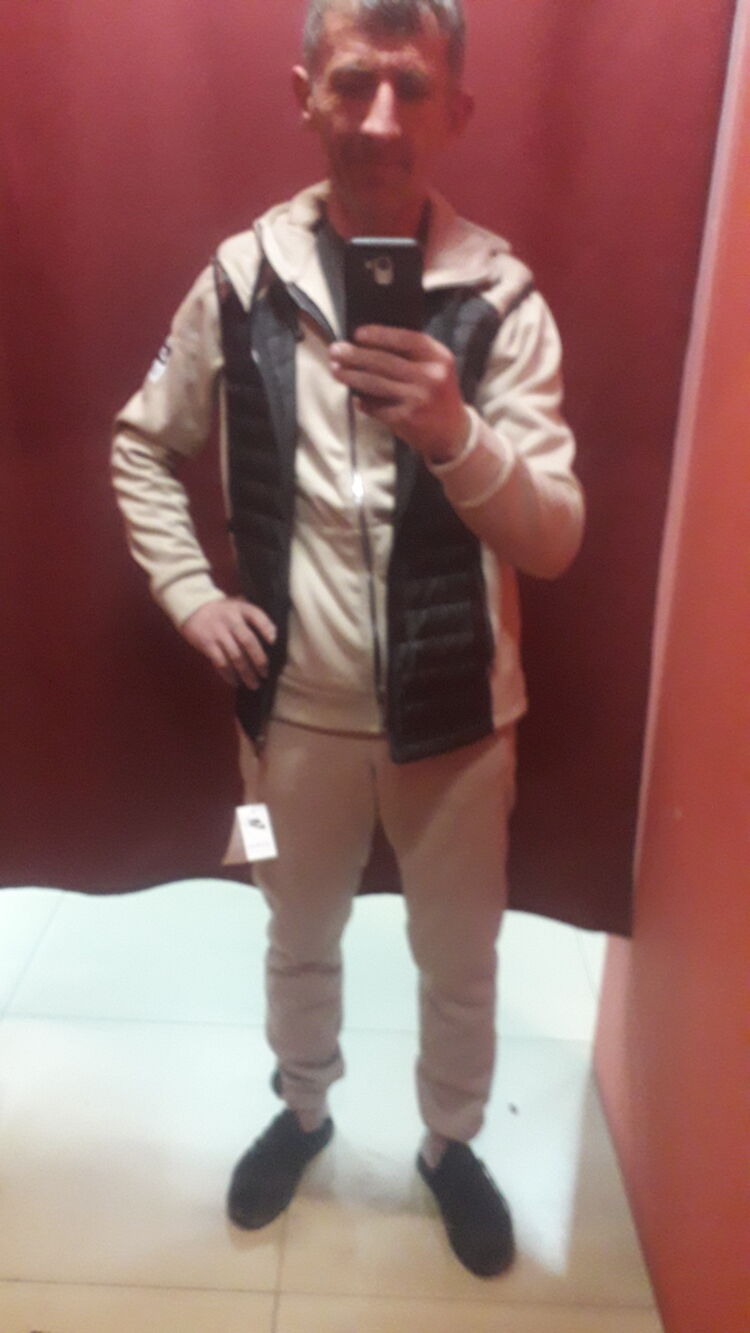  47937011  Noro, 44 ,    