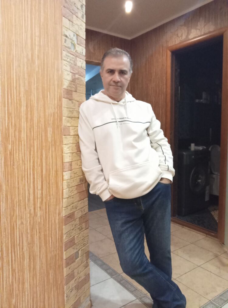  50650271  , 52 ,    
