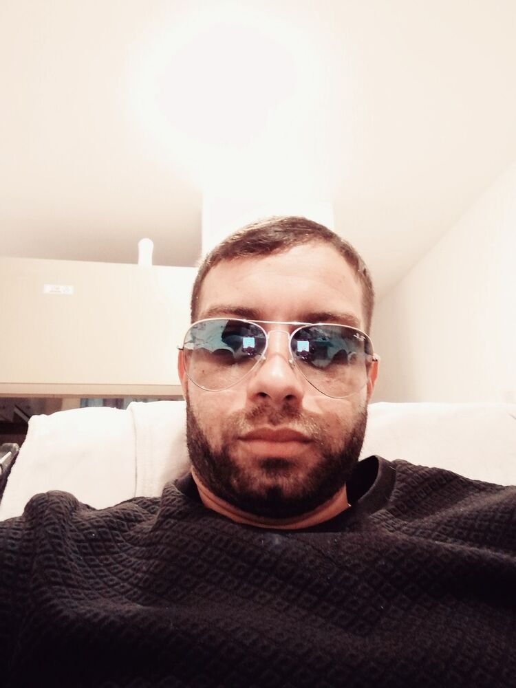  18981531  Dimitris, 33 ,    Limassol