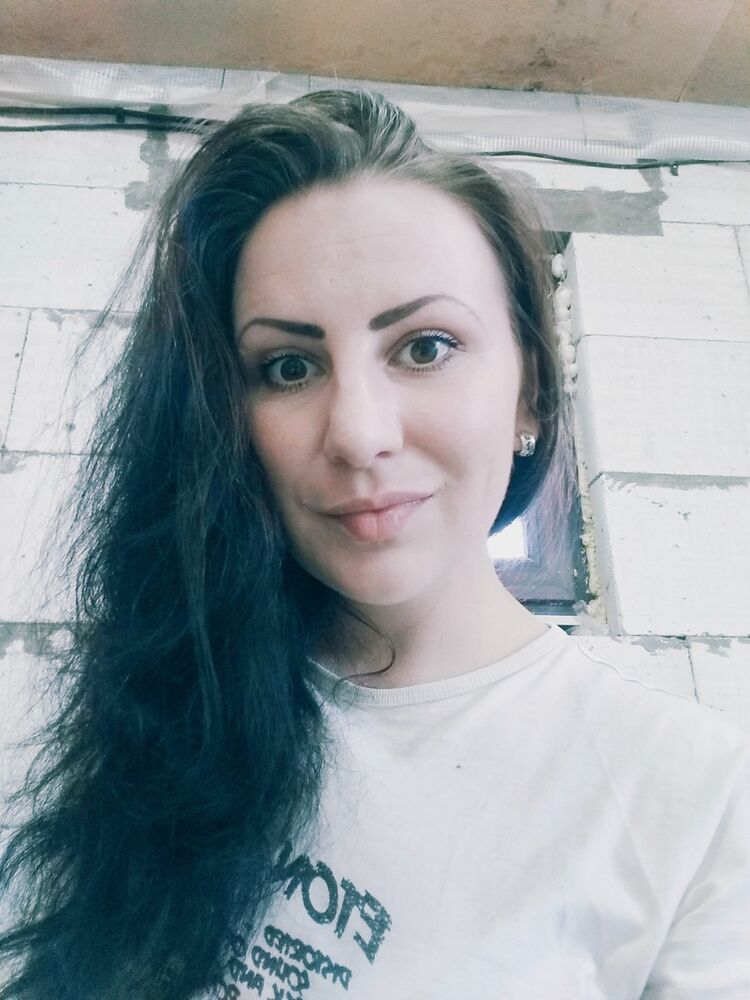  ,   Olga, 39 ,  