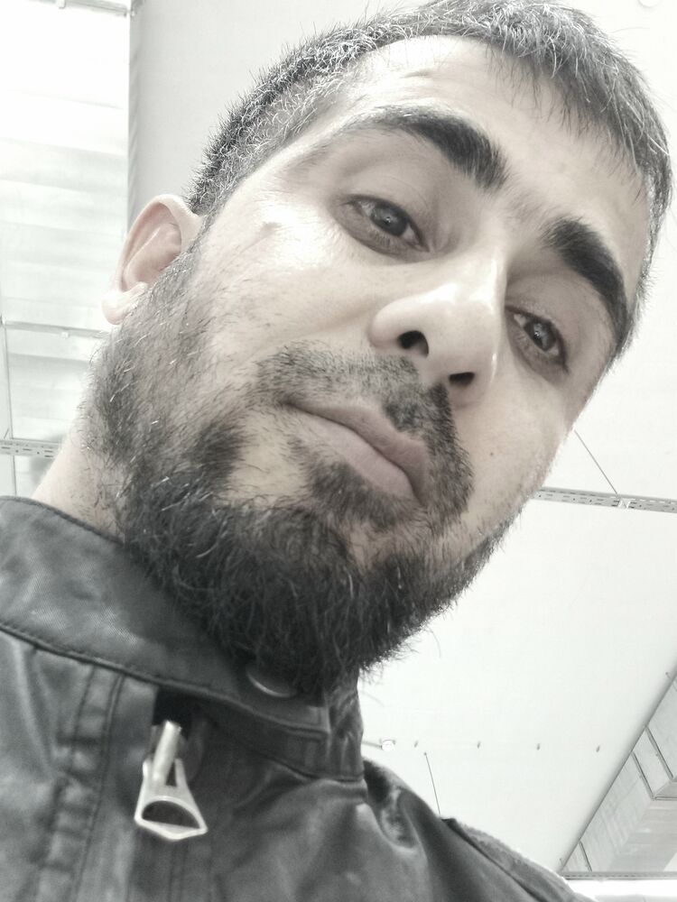  29563471  , 39 ,    