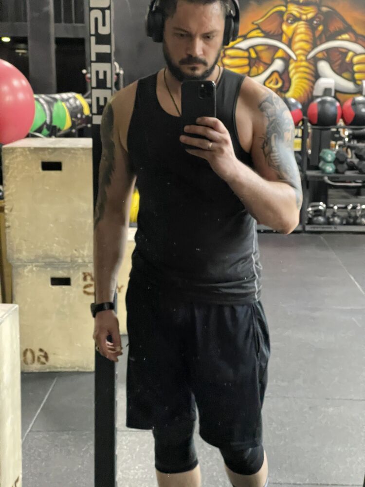  45668871  , 39 ,    