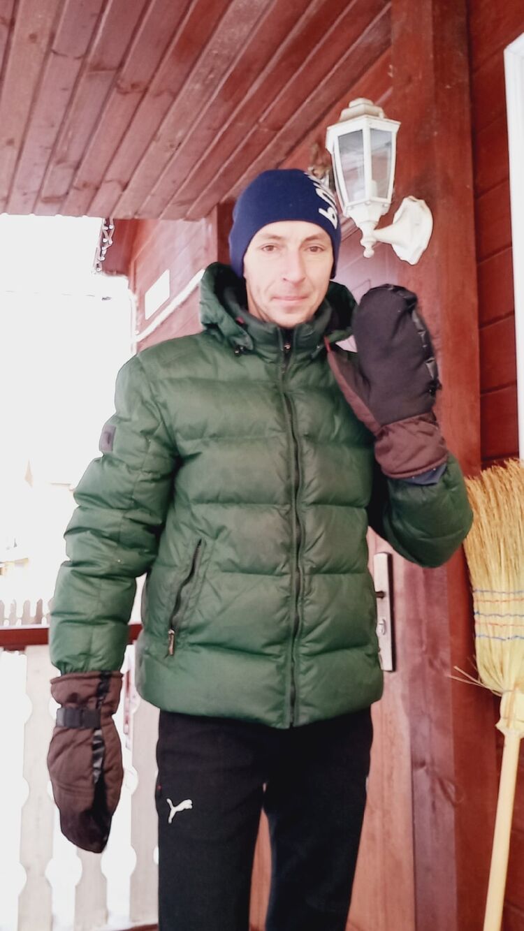  ,   , 44 ,     