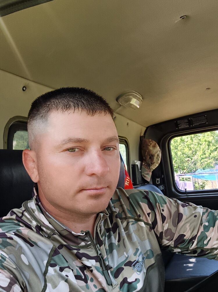  53841451  , 41 ,    