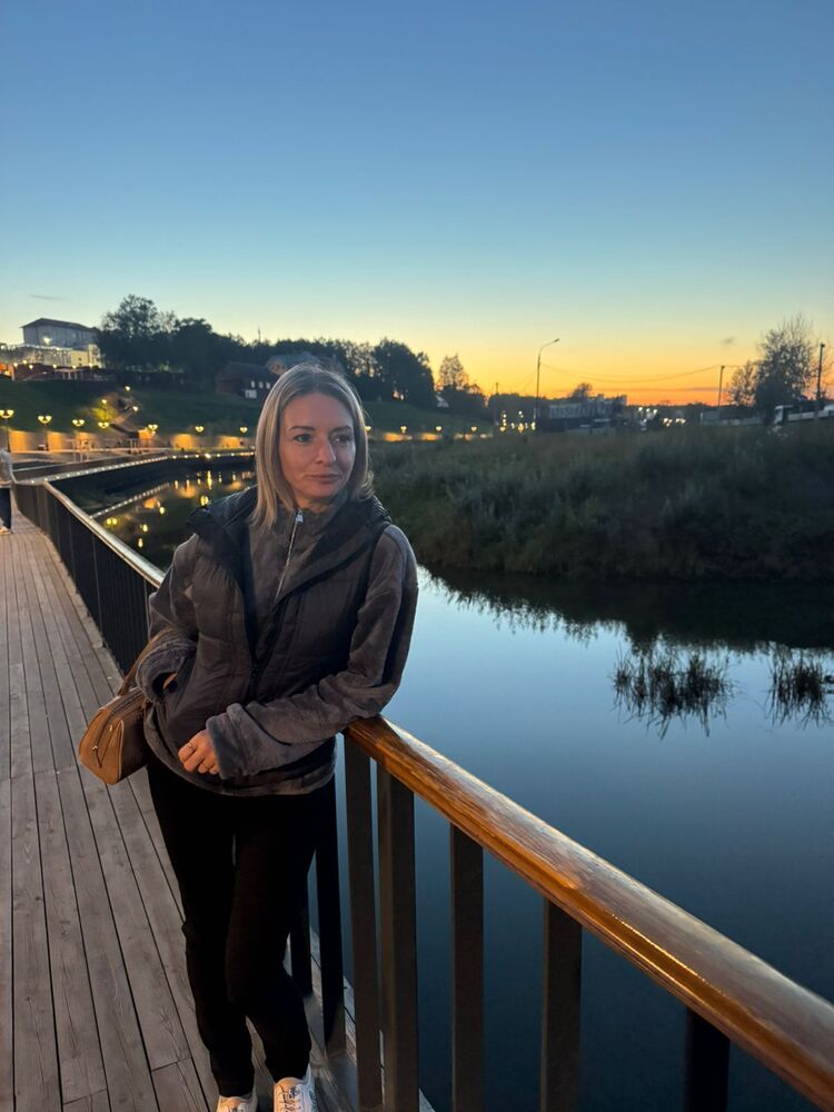  53584381  , 39 ,    -