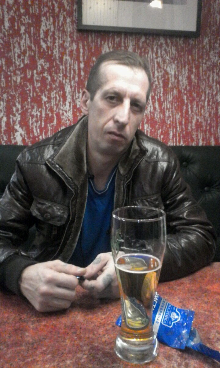  6745221  Roman, 50 ,    