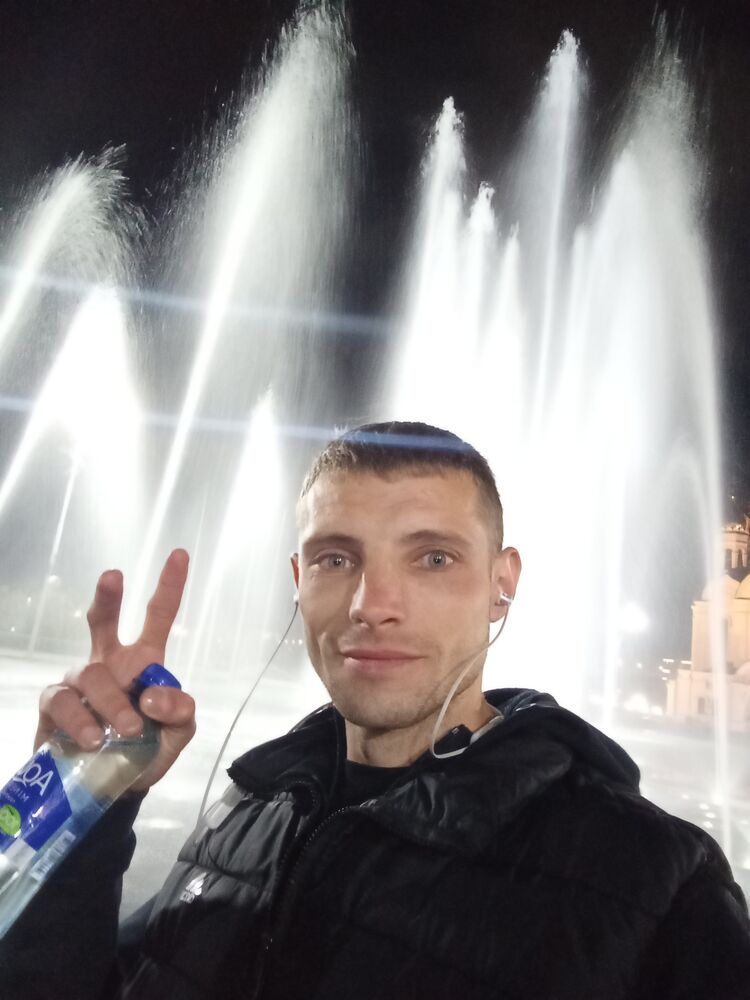  46877951  , 30 ,    