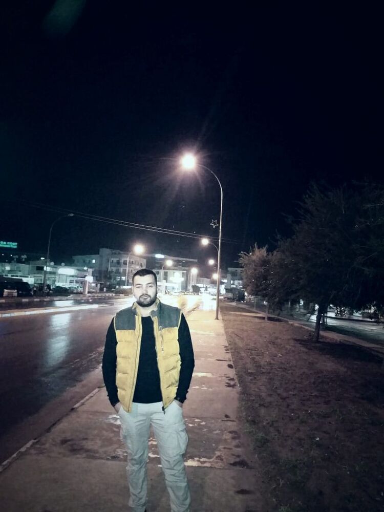  49636221  , 31 ,    