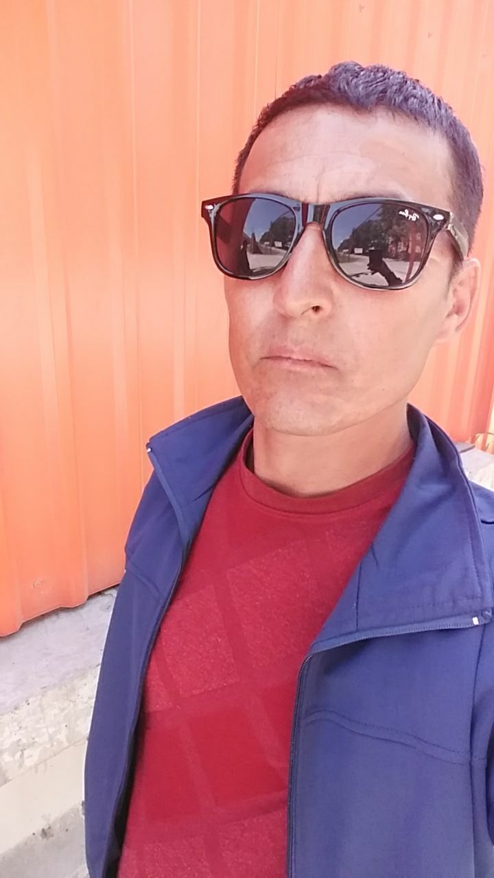  31823151  , 42 ,    