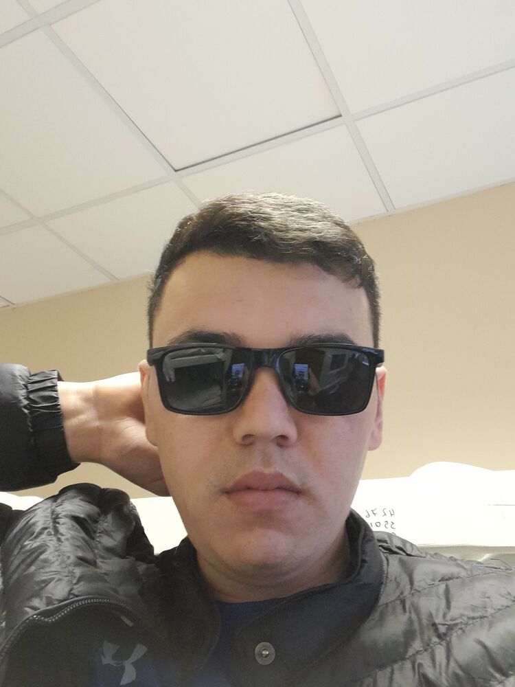  34847221  Emre, 29 ,    