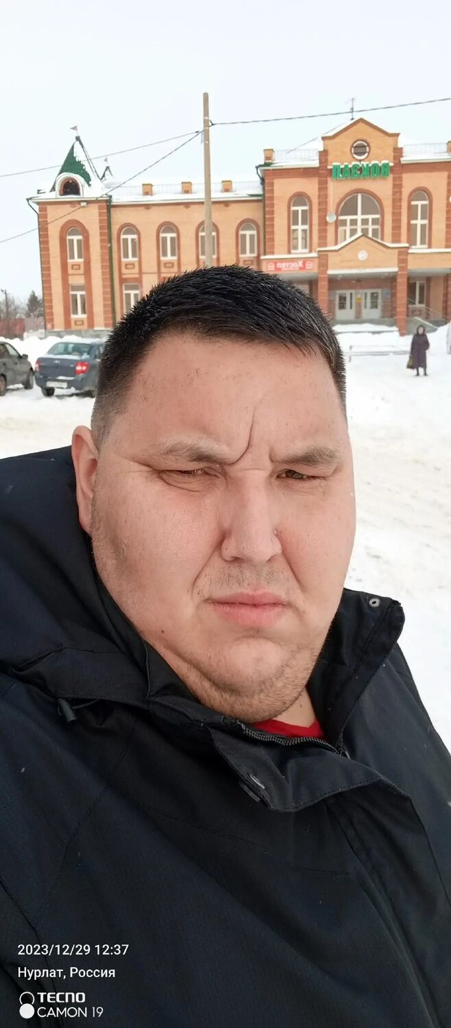  44585611  Vadim, 31 ,    