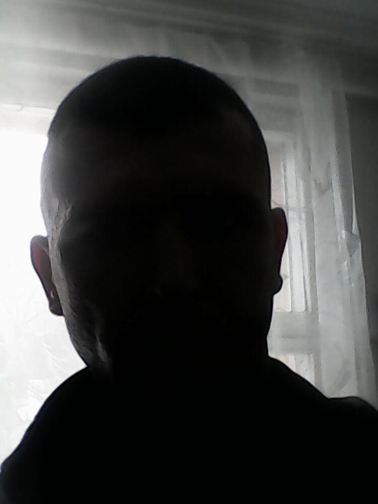  ,   Artem, 36 ,  