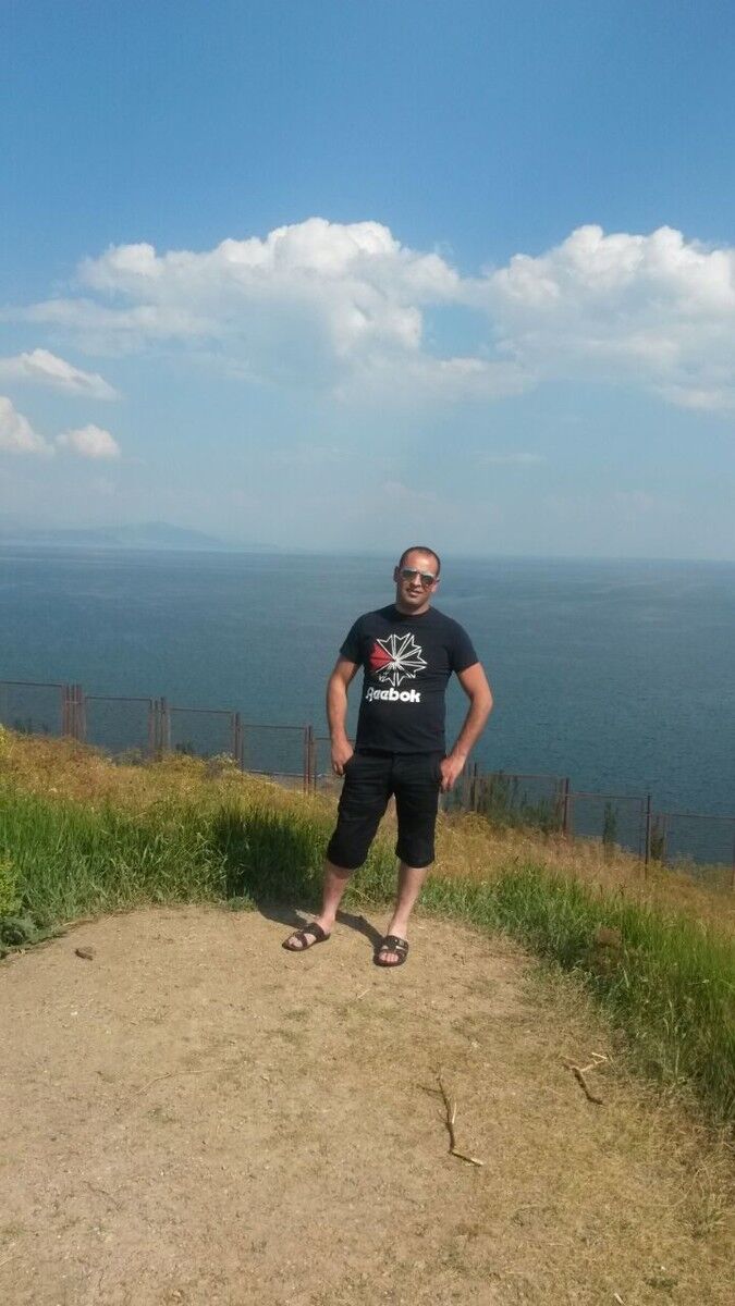 ���� 11370371 ������� ����, 44 ����, ���� ���������� � ������������