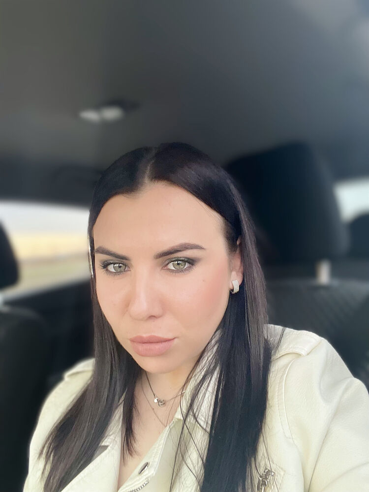  27556681  Maria, 29 ,    -