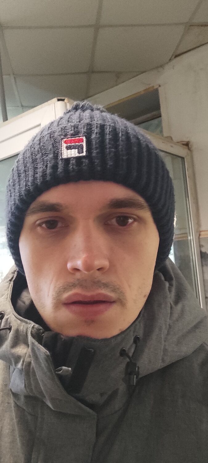  48926811  Alexey, 32 ,    