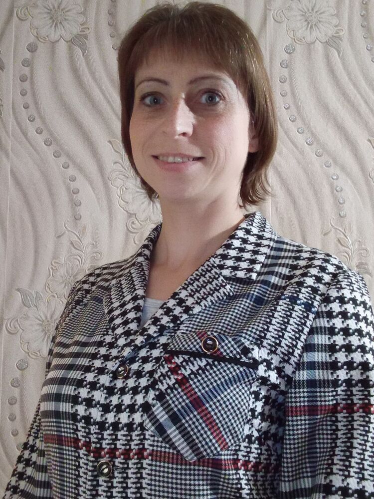  ,   Olivia, 40 ,   c , 