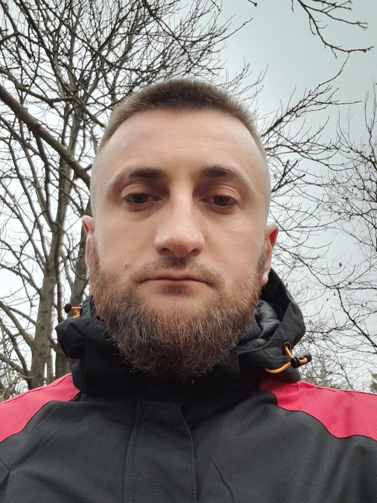  ,   Rostik, 34 ,   , 