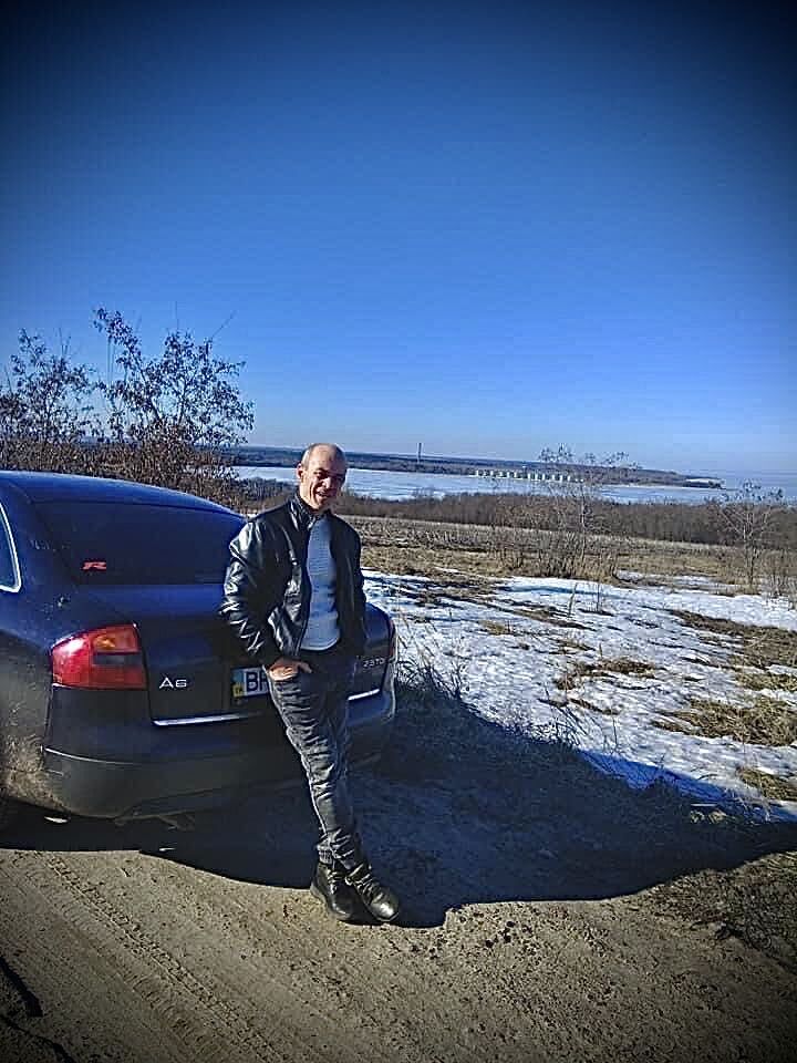  32593331  , 49 ,    