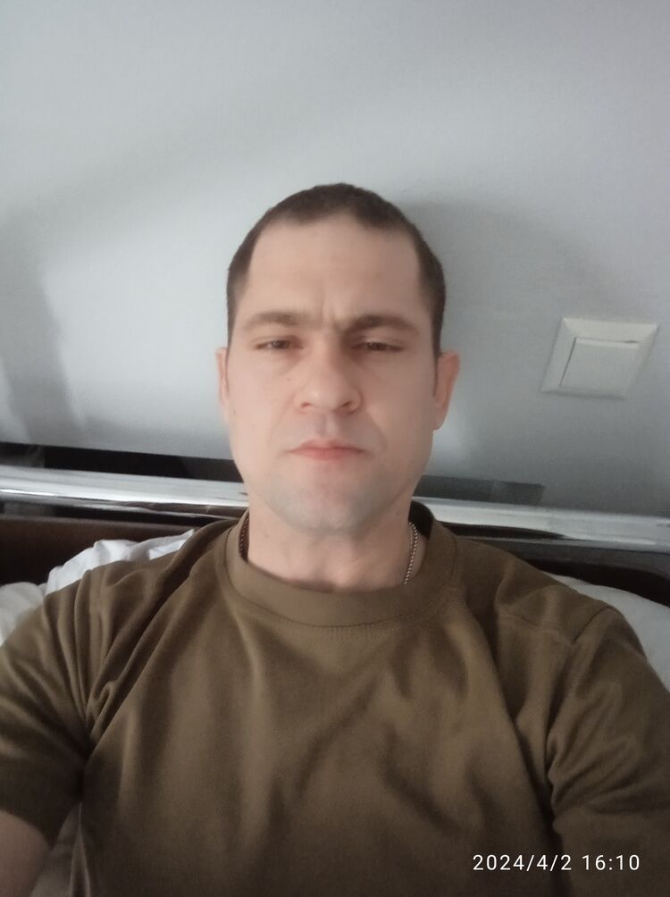  42790781  , 36 ,    