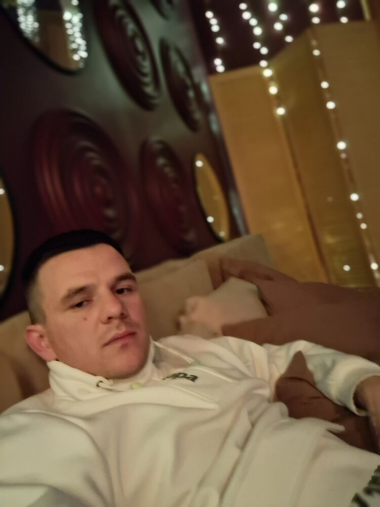  47922221  , 32 ,    
