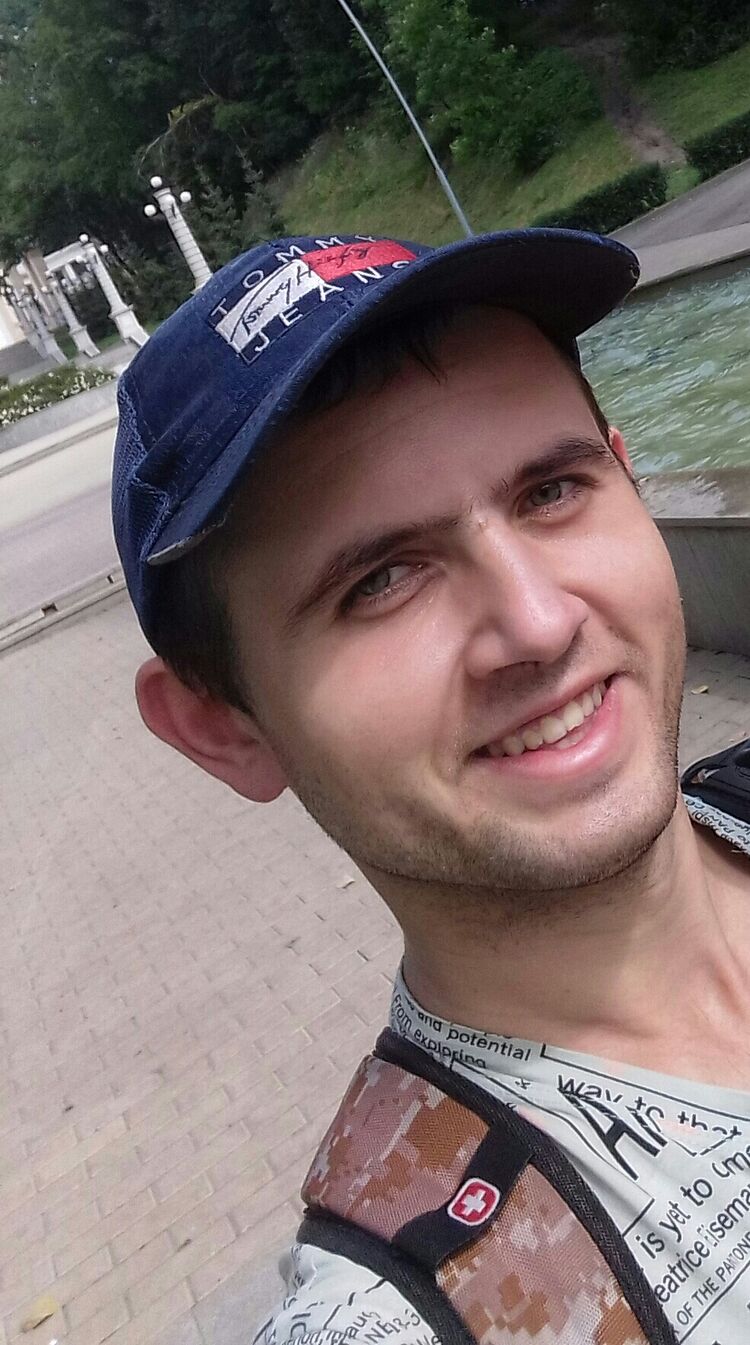  29126541  Vladislav, 31 ,    