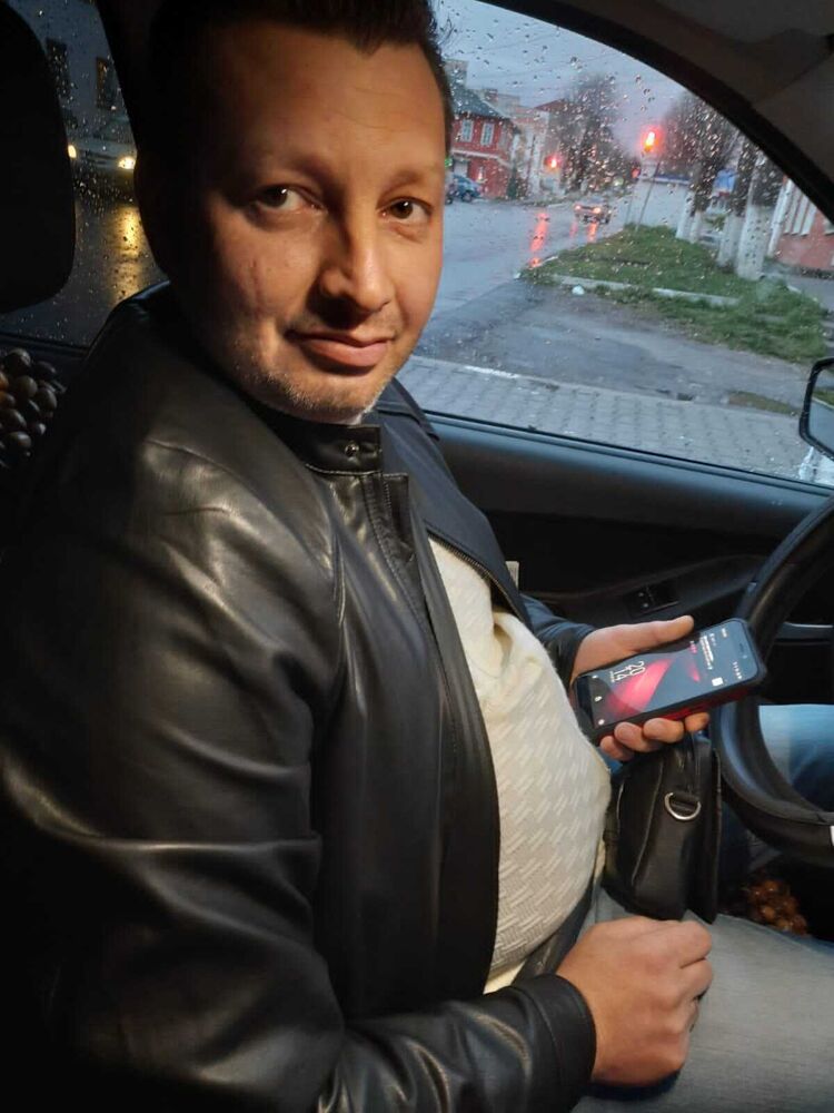  33718371  , 48 ,    