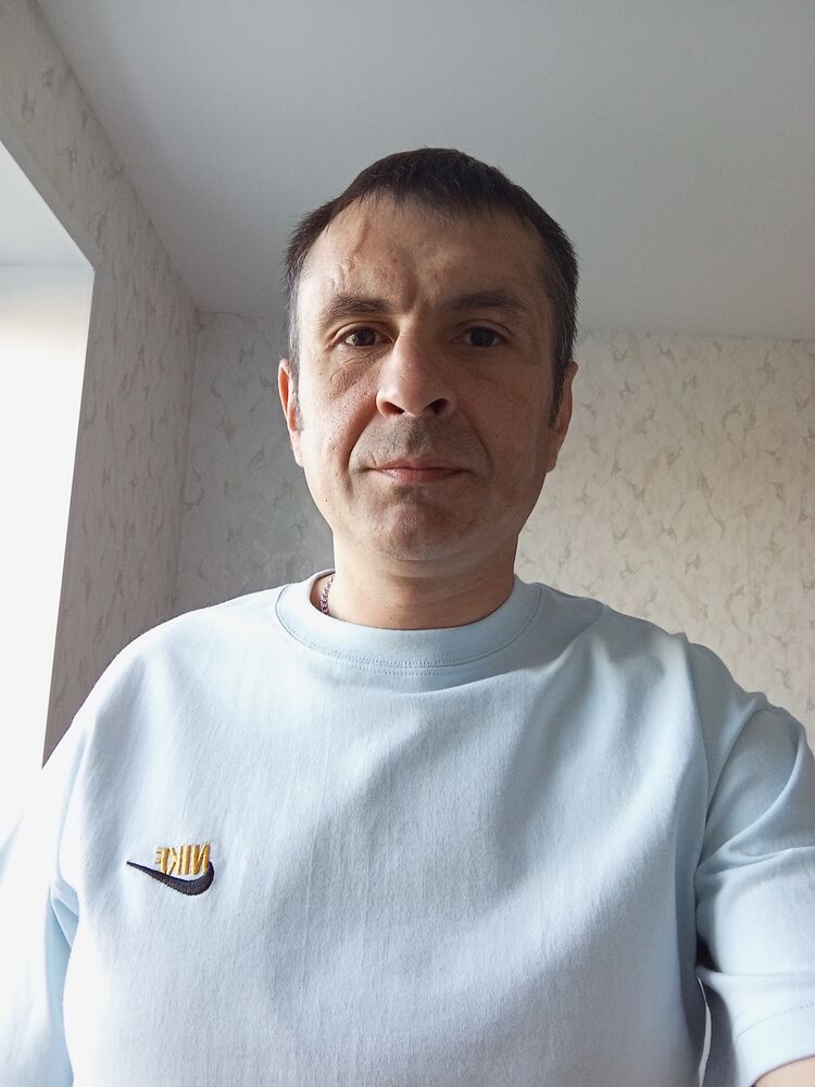  52989091  , 40 ,    