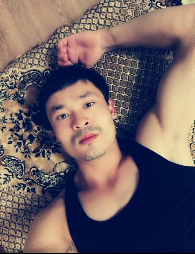  ,   Amir, 33 ,  
