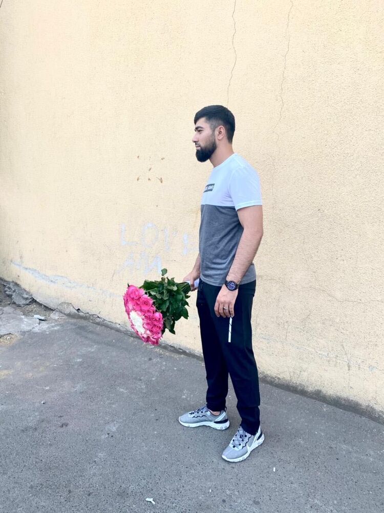  ,   Eldar, 31 ,   ,   