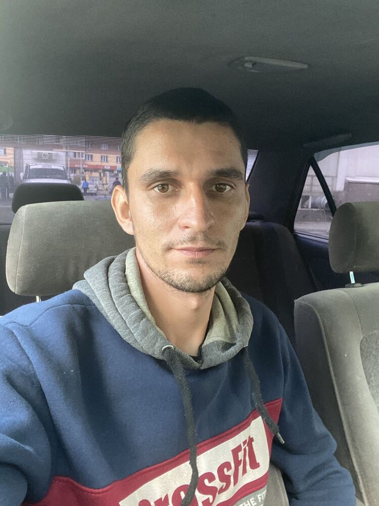  29518671  , 34 ,    