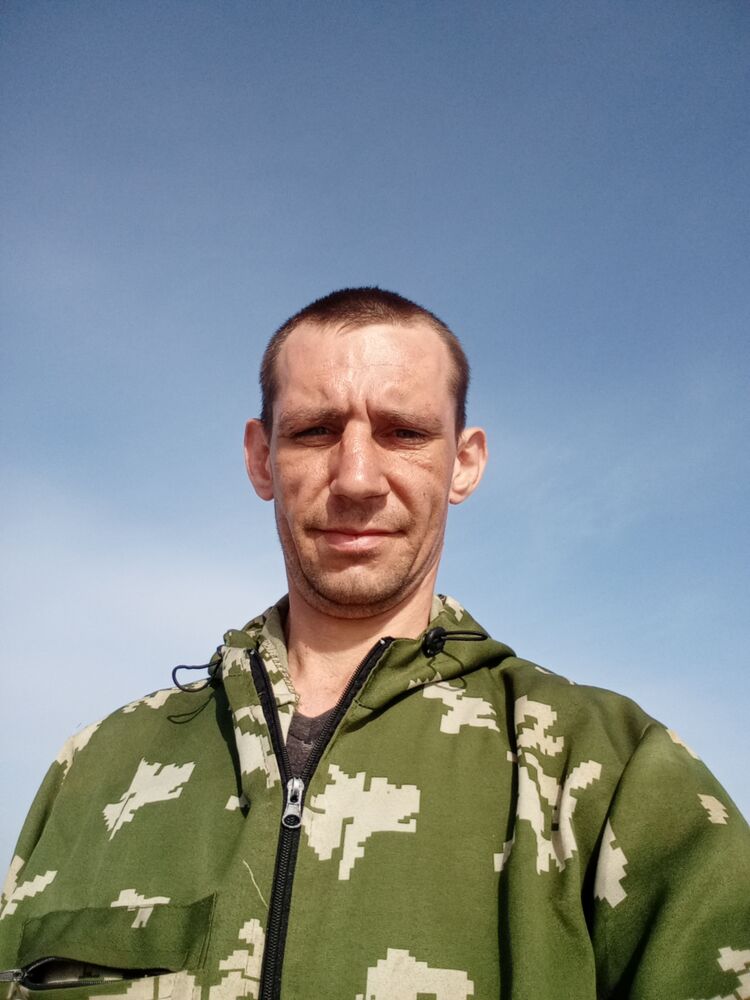  42728481  , 34 ,    