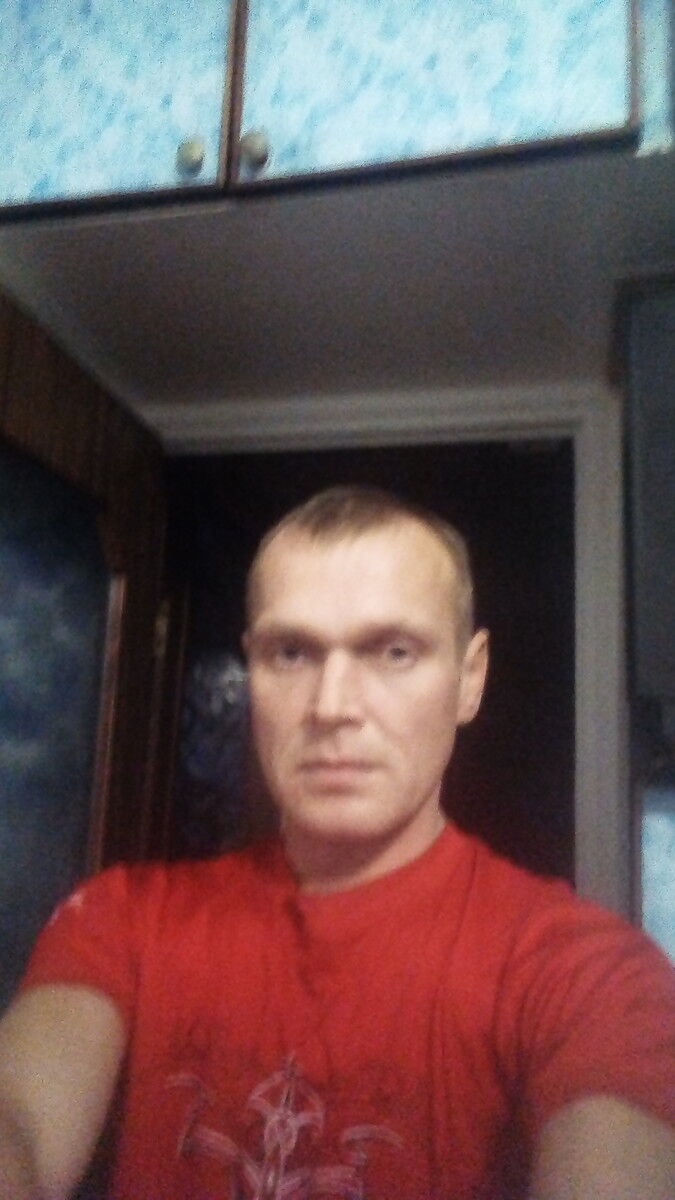  15230571  Vlad, 46 ,    