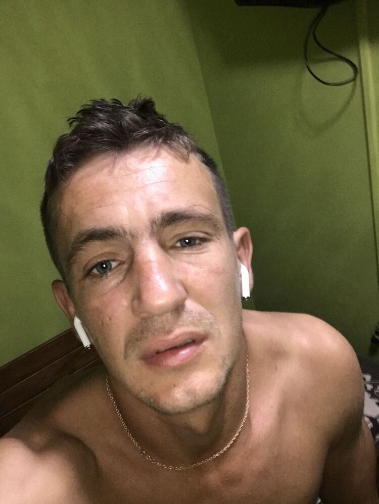  28962271  , 38 ,    