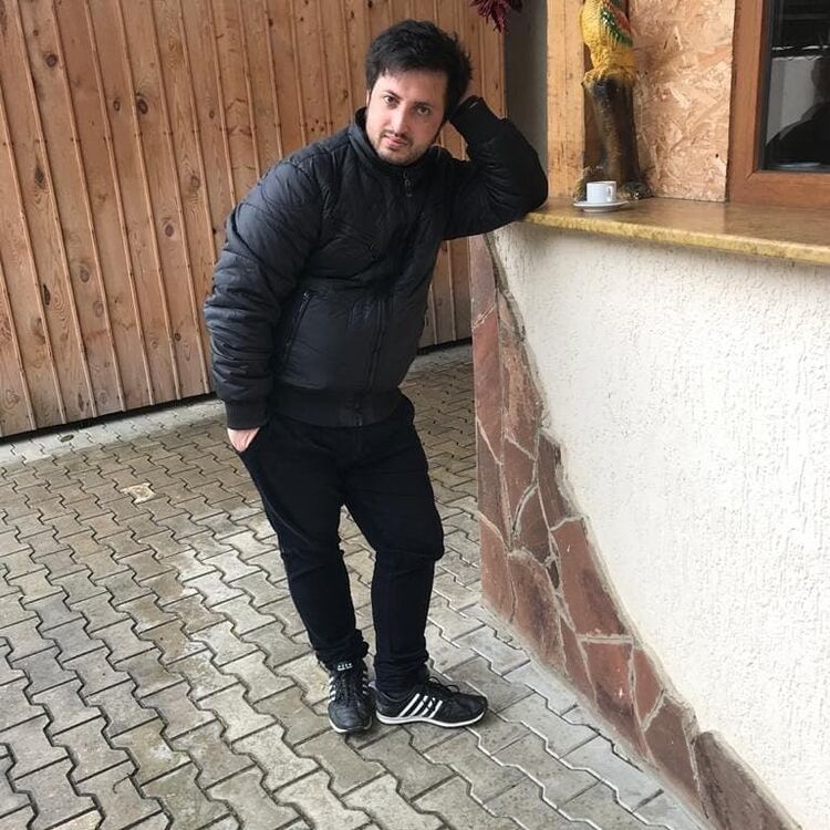  26412461  , 37 ,    