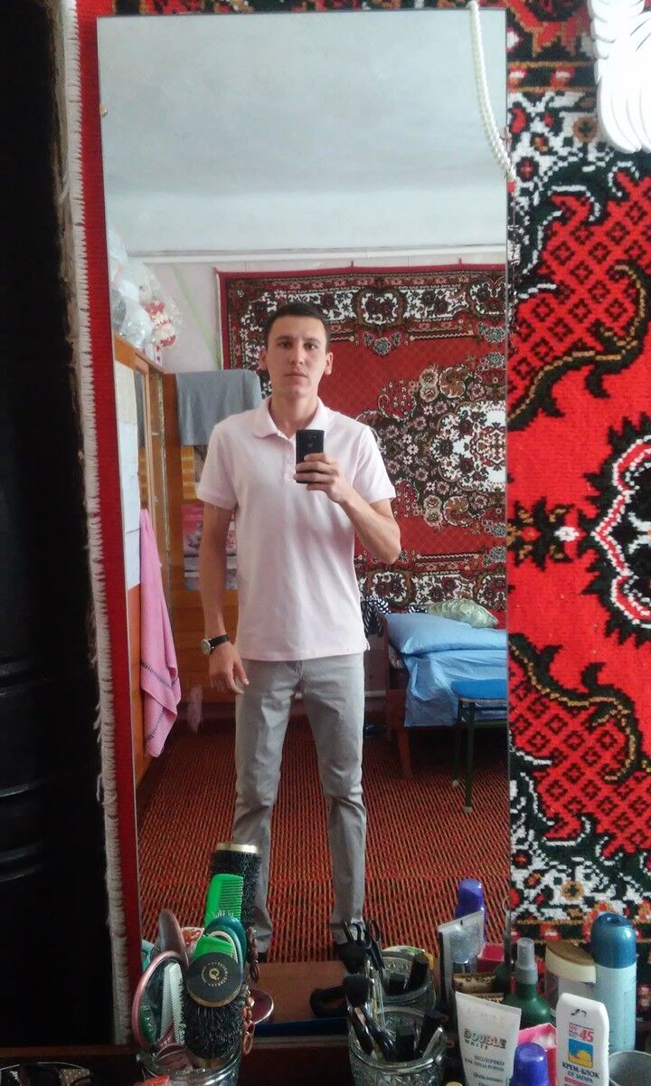  ,   Davrik, 31 ,   