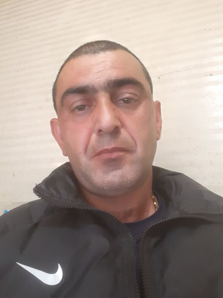  52584881  Edgar, 40 ,    