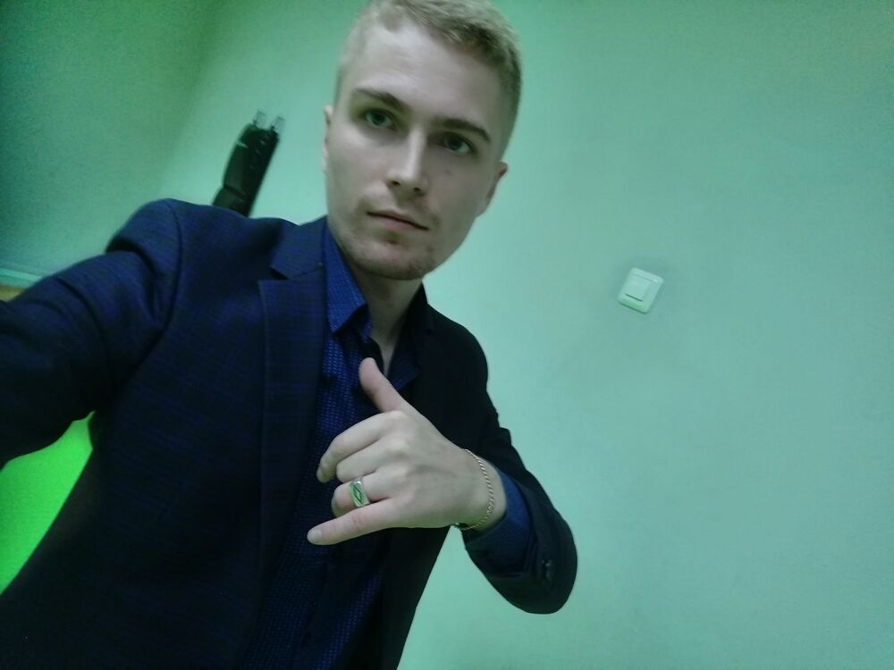  ,   Nik, 28 ,   ,   