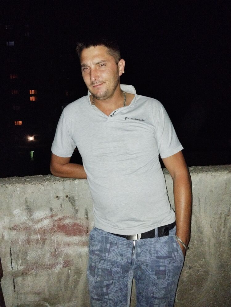  45549351  , 32 ,    