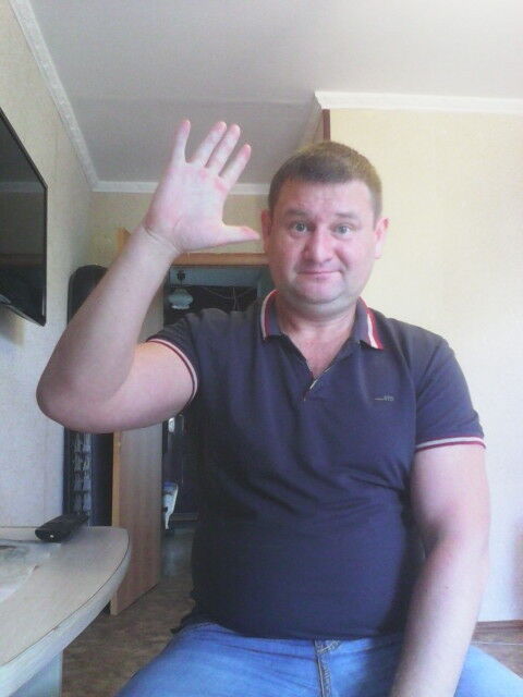  7730021  Ruslan, 51 ,    