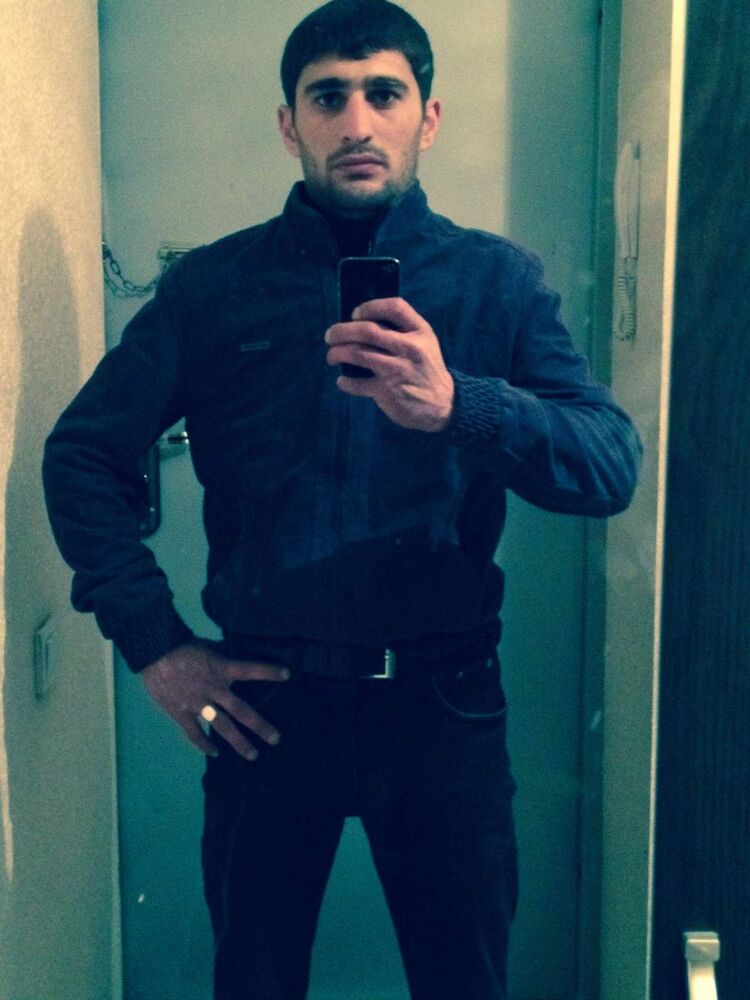  9794811  Ruslan, 34 ,    