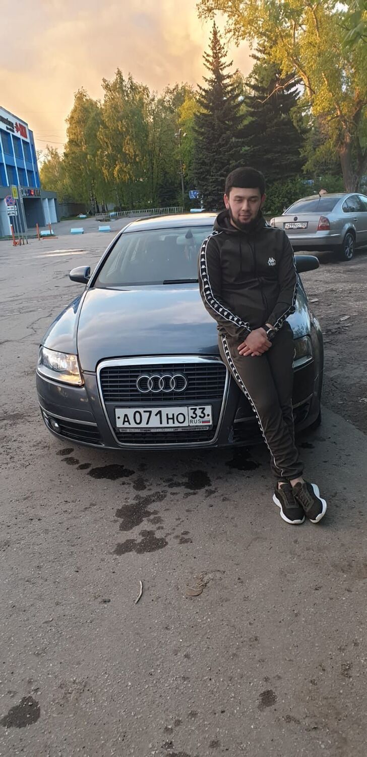  ,   Aziz, 25 ,   ,   