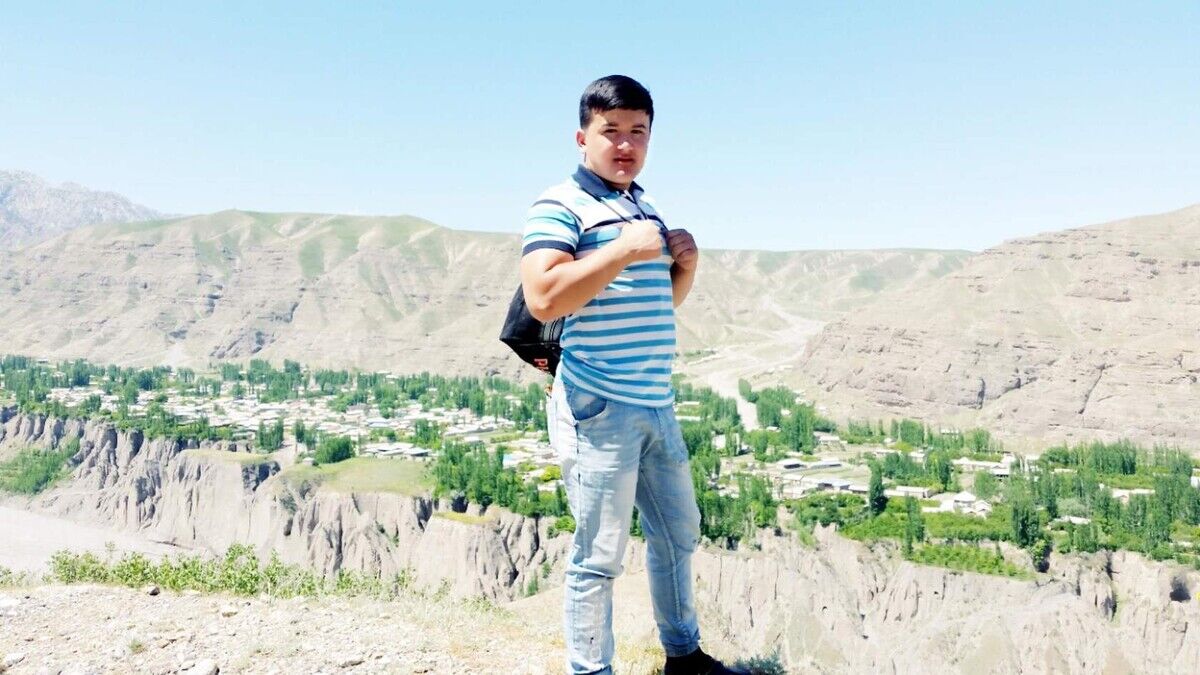 ���� 20670761 ������� Karomatullo, 32 ����, ���� ���������� � �������