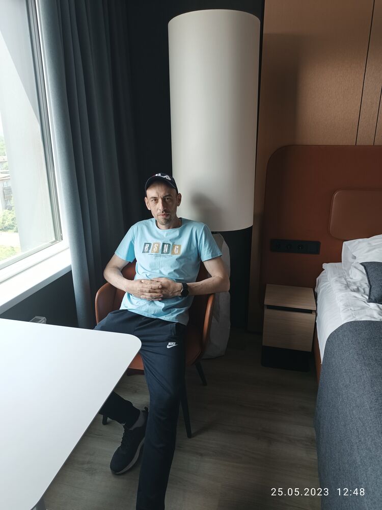  -,   Konstantin, 41 ,   ,   