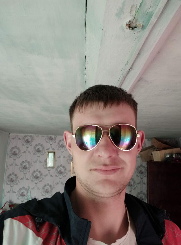  22984971  , 32 ,    
