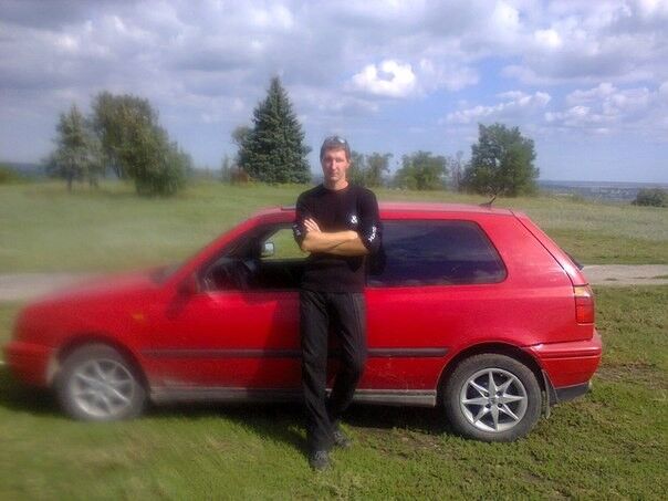  8224911  Alex, 34 ,    