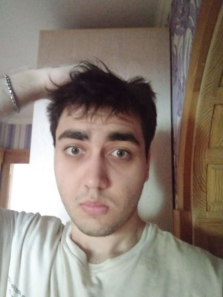  32825751  , 22 ,    