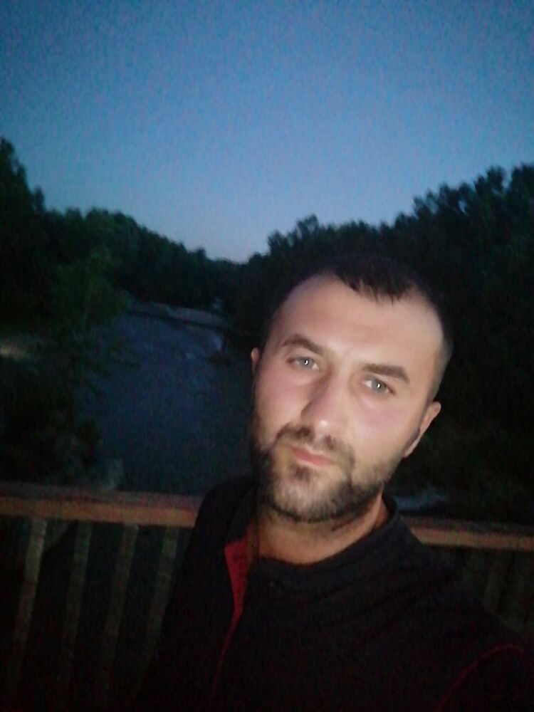  36142351  , 31 ,    