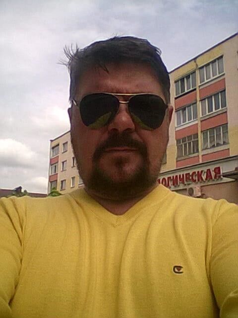  18584091  Sergei, 57 ,    