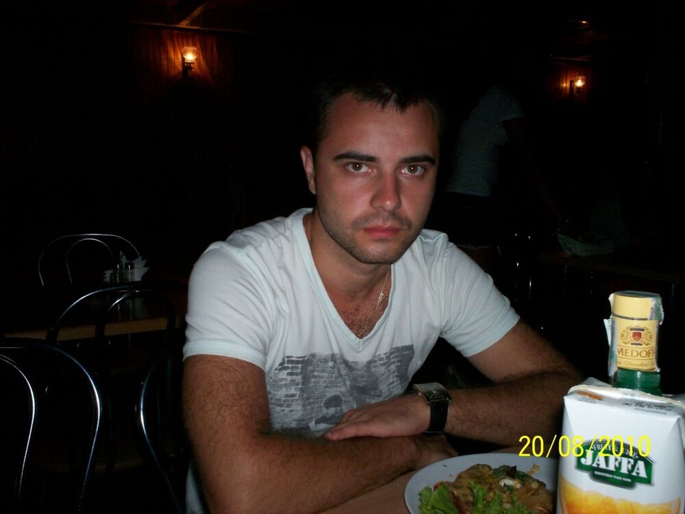  5623341  Vitali, 40 ,    